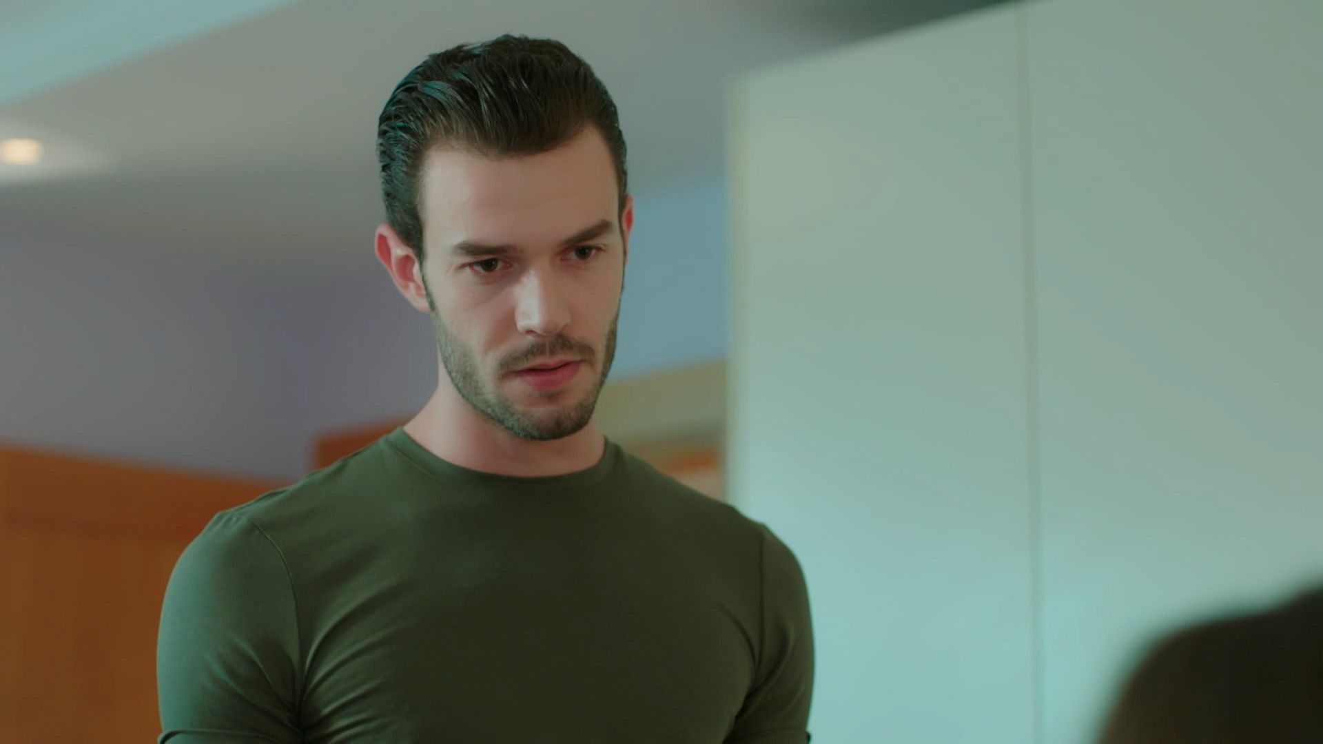 Twist Of Fate｜Episode 17｜Turkish Drama | Viu Singapore