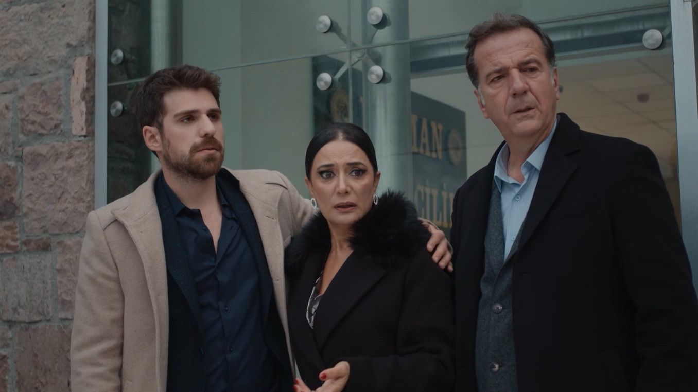 three-sisters-s3-episode-39-turkish-dramas
