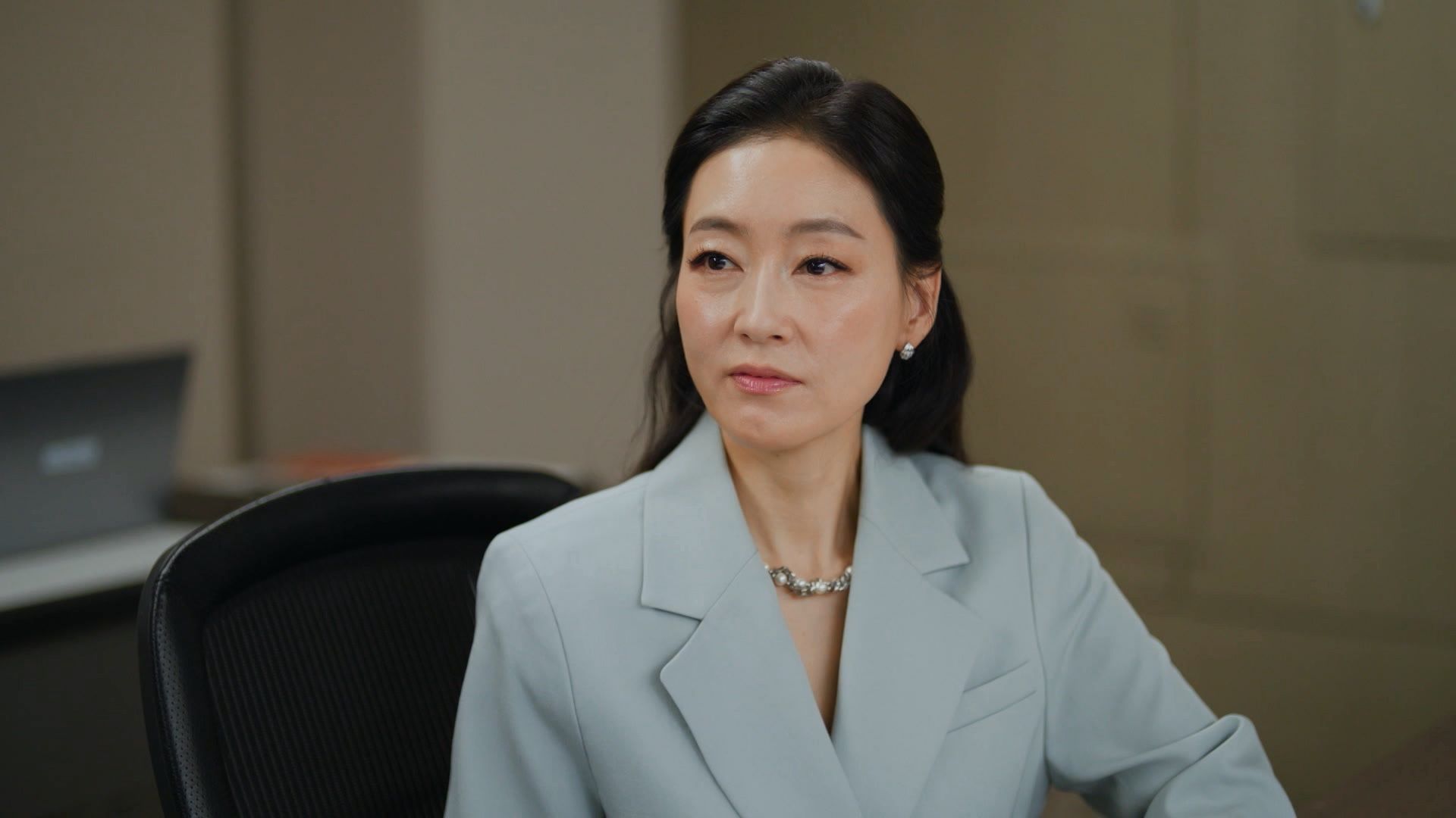 Pearl in Red｜Episode 44｜Korean Dramas | Viu Singapore