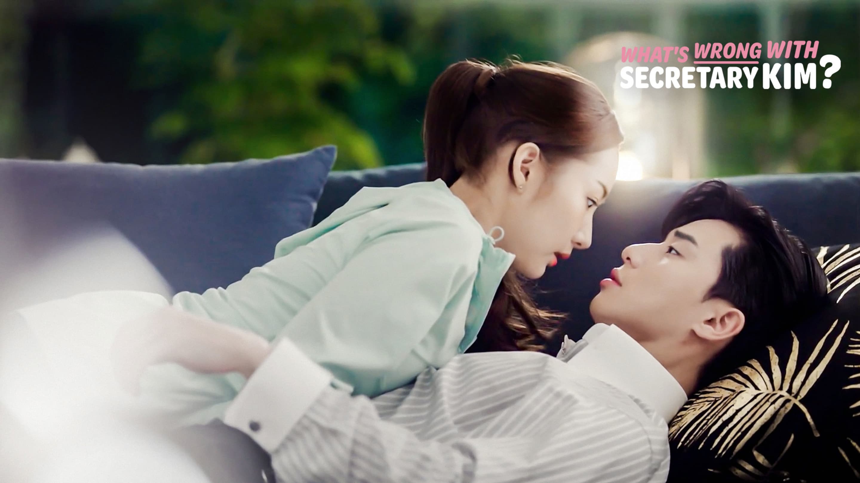 Watch Series What's Wrong With Secretary Kim? | Episode 3 Online | Viu ...